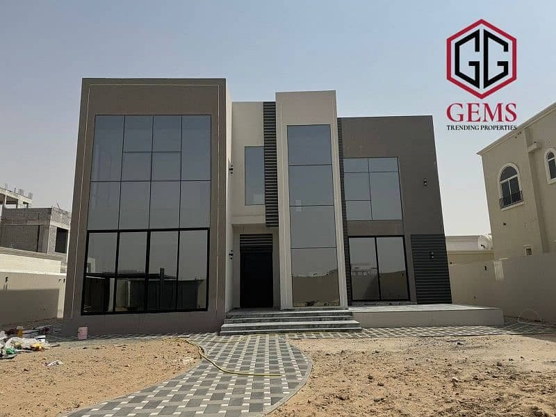 BRAND NEW | MODERN DESIGN | HIGH QUALITY | MAIDS